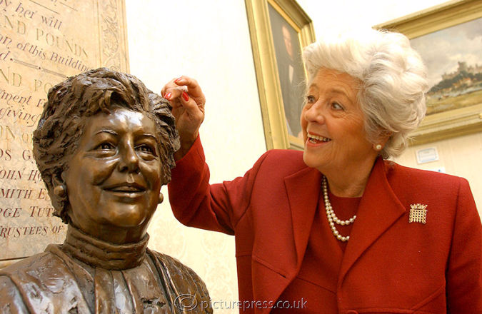 Betty Boothroyd politician unveils statue of her self in walsall art gallery.