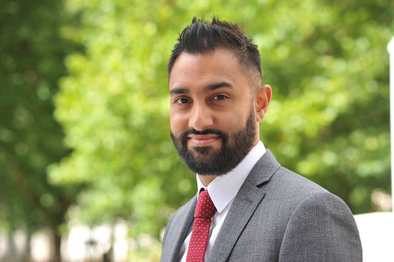 business headshot for Henry Boot new offices opening in Birmingham city centre. photo taken for news release by  picturepress.  photoography