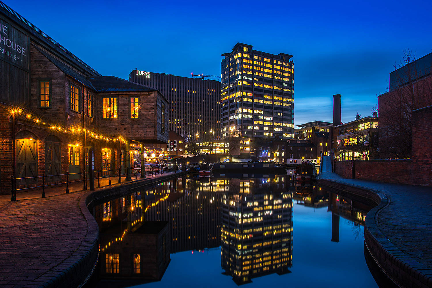 gas st basin birmingham at dusk. image created for calendar. by mike kelly photographer picturepress