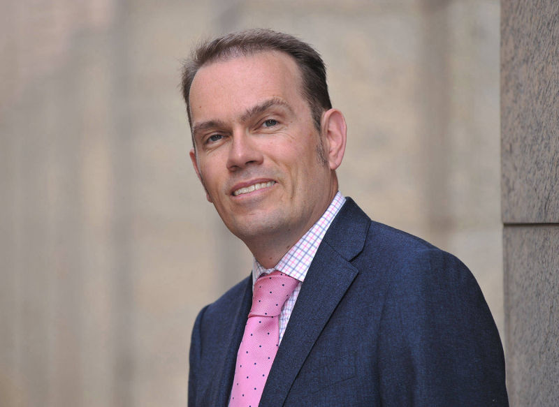 location headshot of Simon Griffiths md of the content equation . photo taken for company web site by photographer mike kelly picturepress.